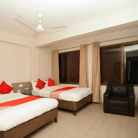 Oyo 626 Hotel Himchuli-2